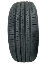 Cargar imagen en el visor de la galería, 225/40R18 ROADTRACK TERRENA UHP 92W XL
