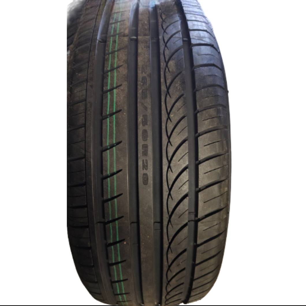 265/50R20 TOWNHALL TH-HP802 111V