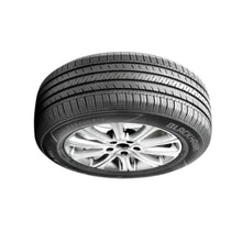 Cargar imagen en el visor de la galería, 215/45ZR17 BLACKHAWK STREET H HH11 87W