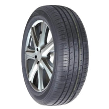 Cargar imagen en el visor de la galería, 215/65R16 KAPSEN HD918 98V