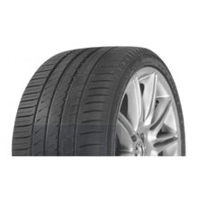 Cargar imagen en el visor de la galería, 225/55ZR16 WINRUN R330 RFT 95V