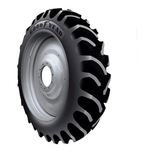 15.5-38 GOODYEAR DYNA TORQUE III 8C R-1 USA CAMARA
