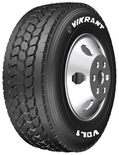 Cargar imagen en el visor de la galería, 11R22.5 VIKRANT VDL1 DOT 16PR TL TRACC